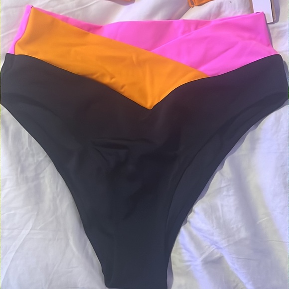 NWT Victoria Secret bikini - high waist/cut bottoms size M-DD - Picture 8 of 10